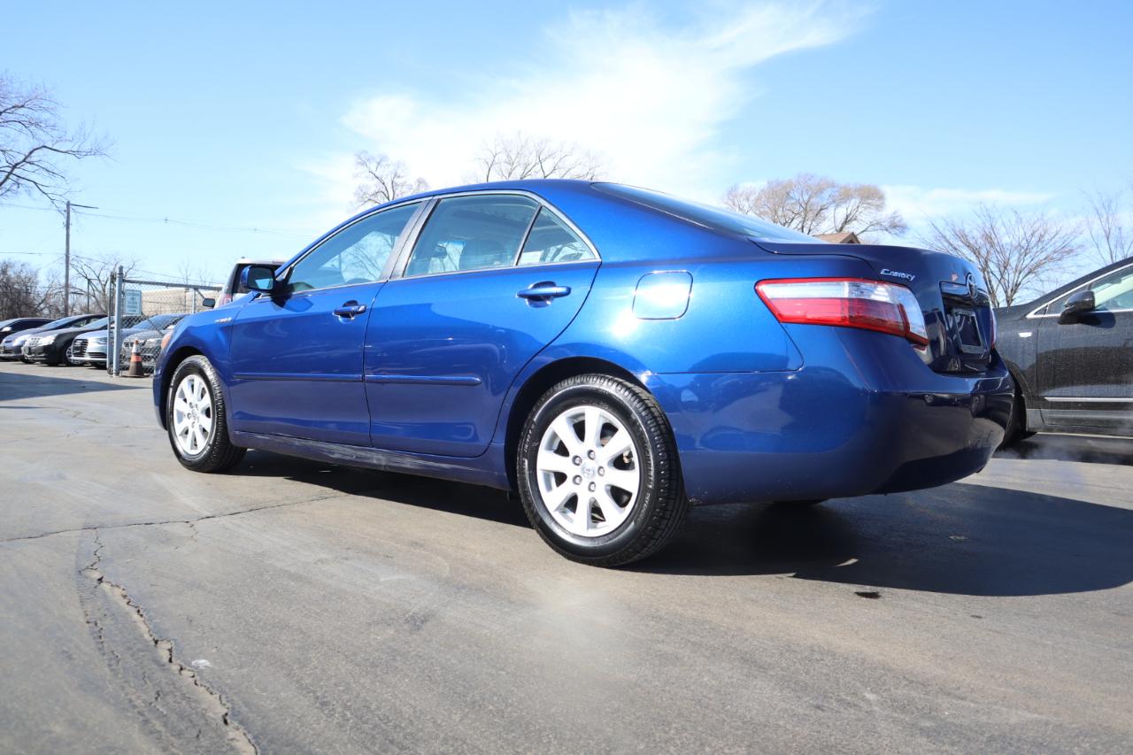 Toyota Camry Hybrid Sedan 2008