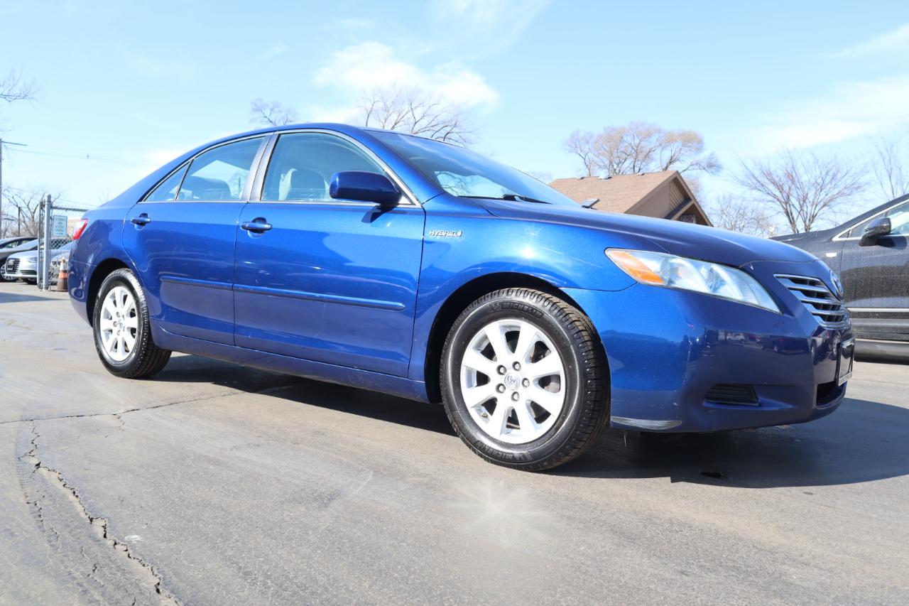 Toyota Camry Hybrid Sedan 2008