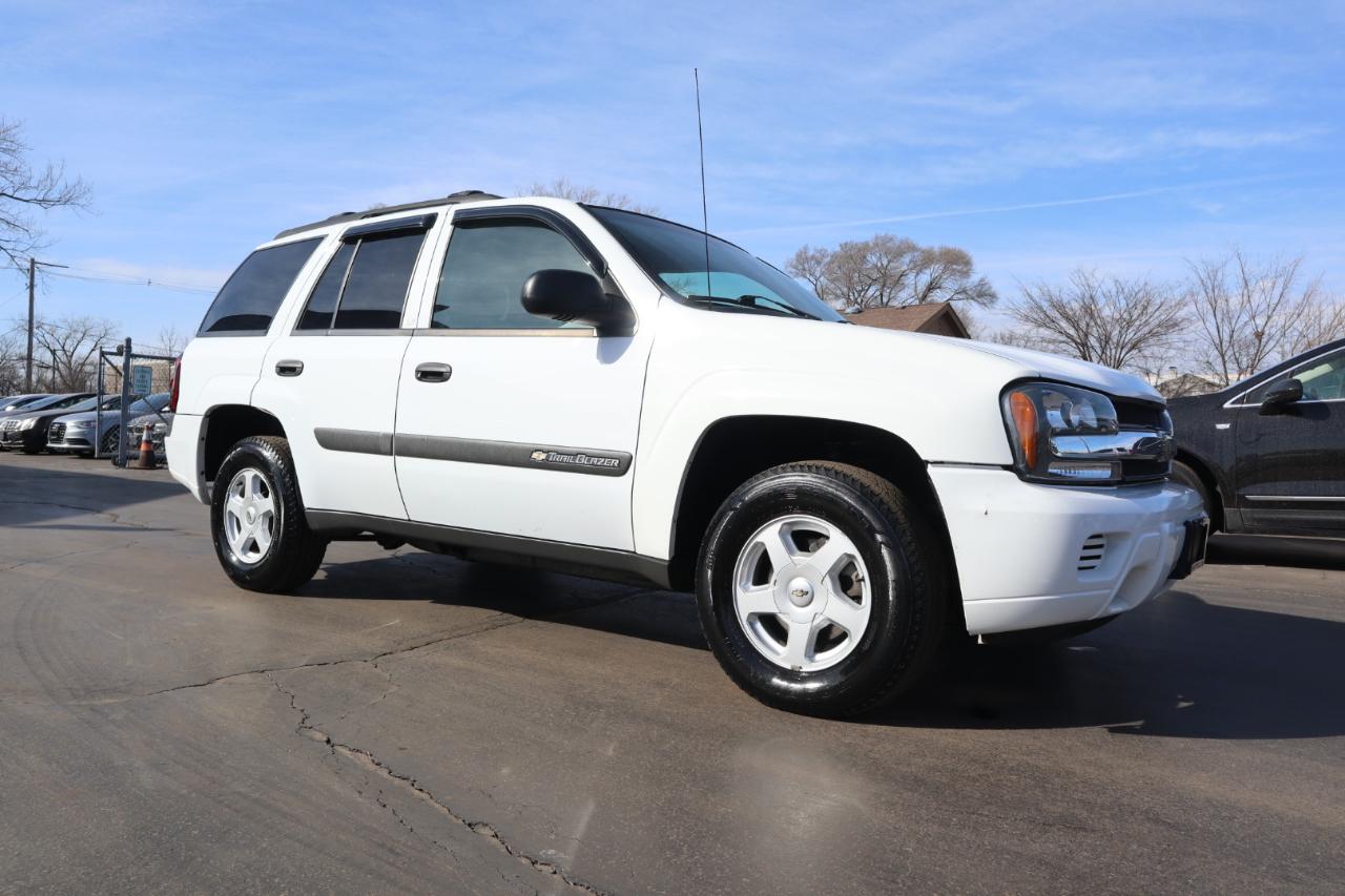 Chevrolet TrailBlazer LS 2WD 2003