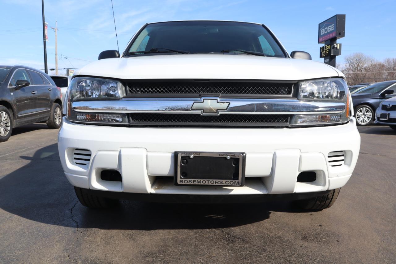 Chevrolet TrailBlazer LS 2WD 2003