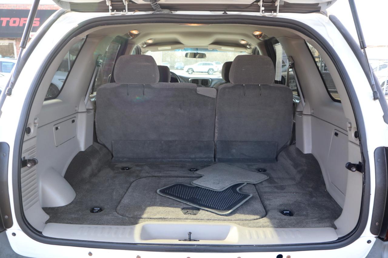 Chevrolet TrailBlazer LS 2WD 2003