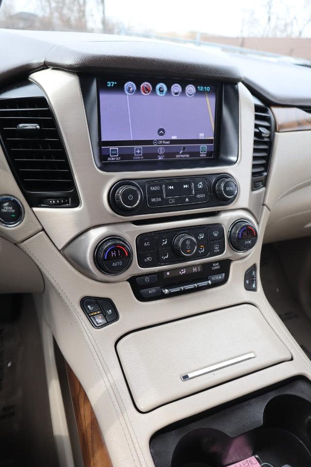 GMC Yukon XL Denali 4WD 2020