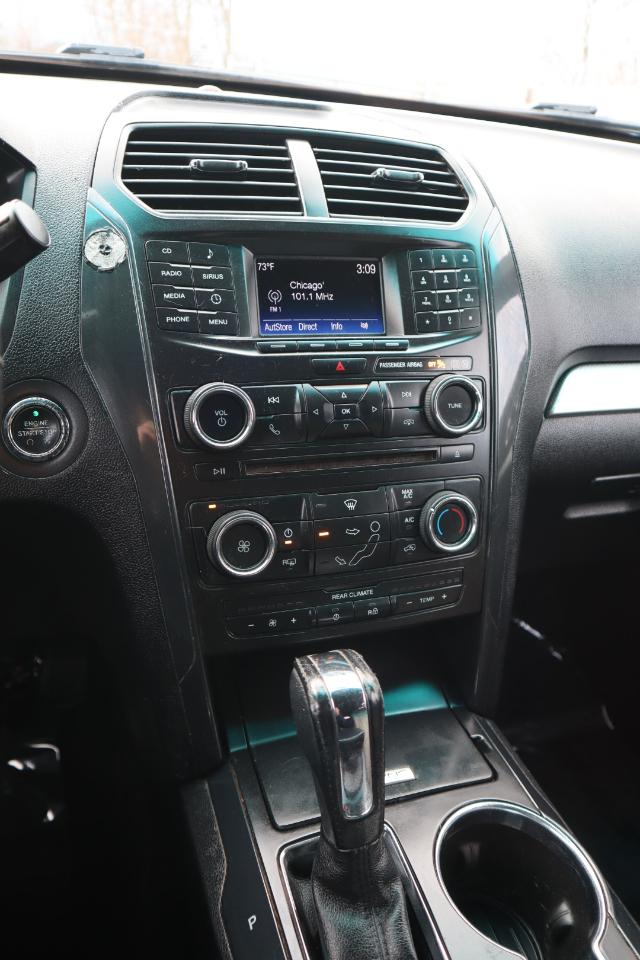 Ford Explorer XLT 4WD 2017