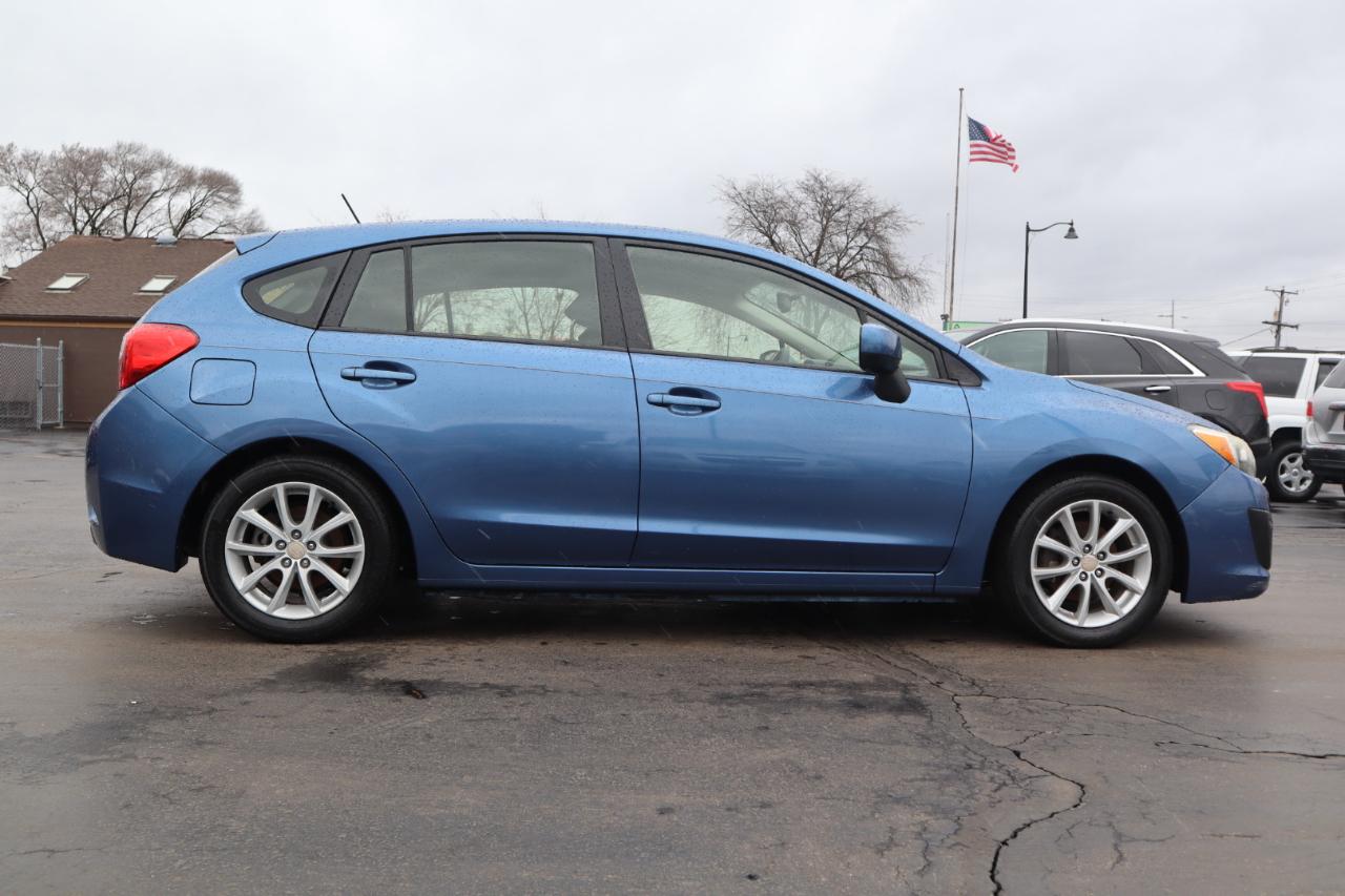 Subaru Impreza 2.0i Premium 5-Door w/All Weather Package 2014