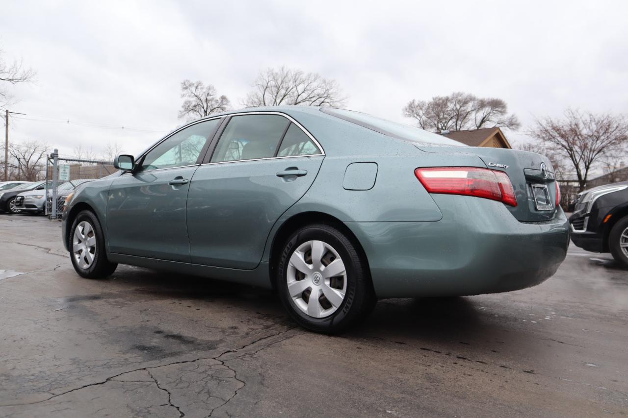 Toyota Camry LE 4D Sedan 2007