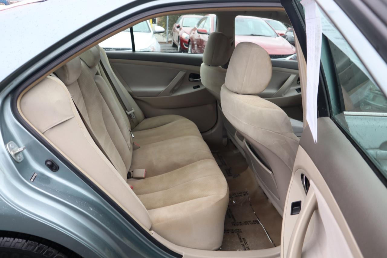 Toyota Camry LE 4D Sedan 2007