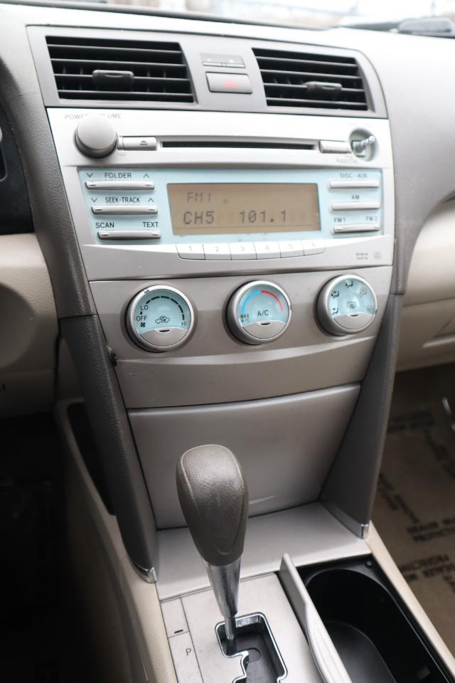 Toyota Camry LE 4D Sedan 2007