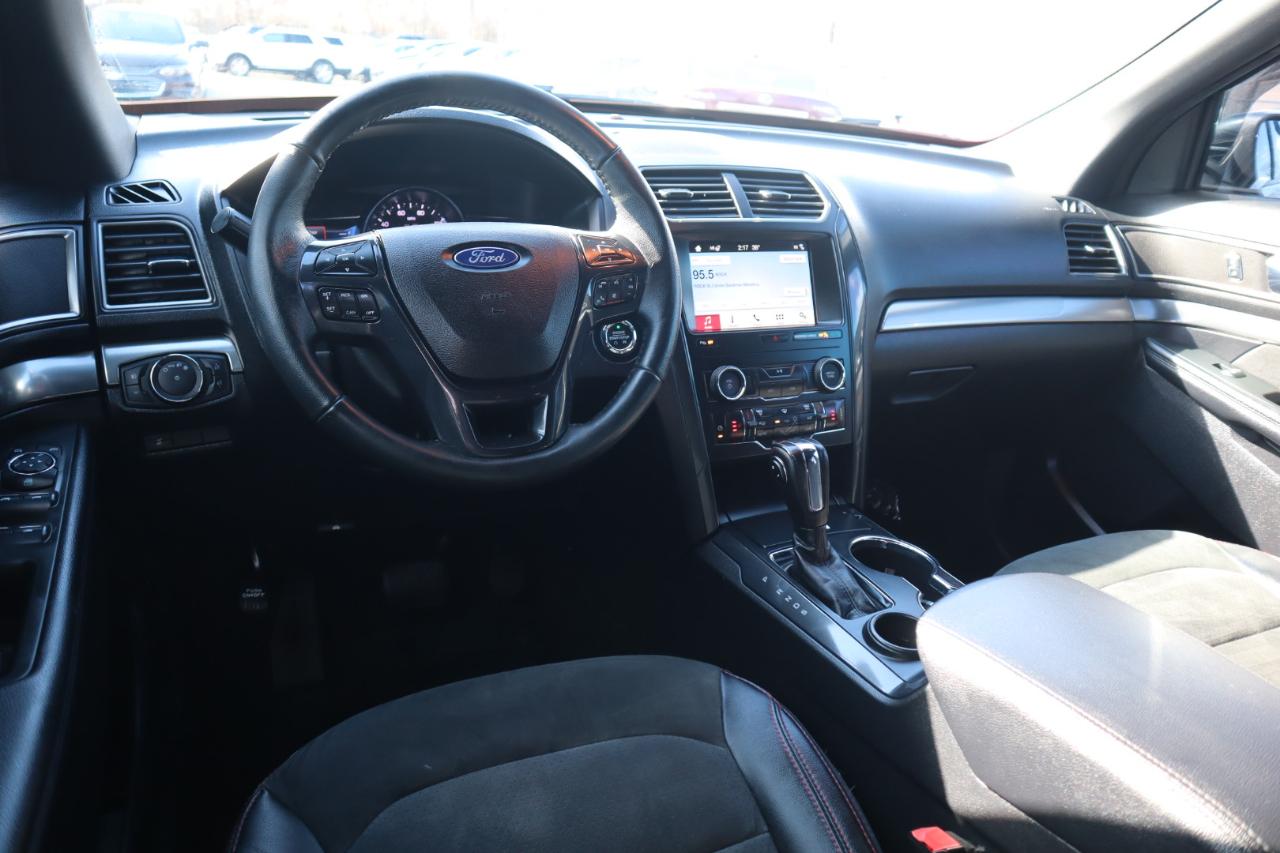Ford Explorer XLT FWD 2018