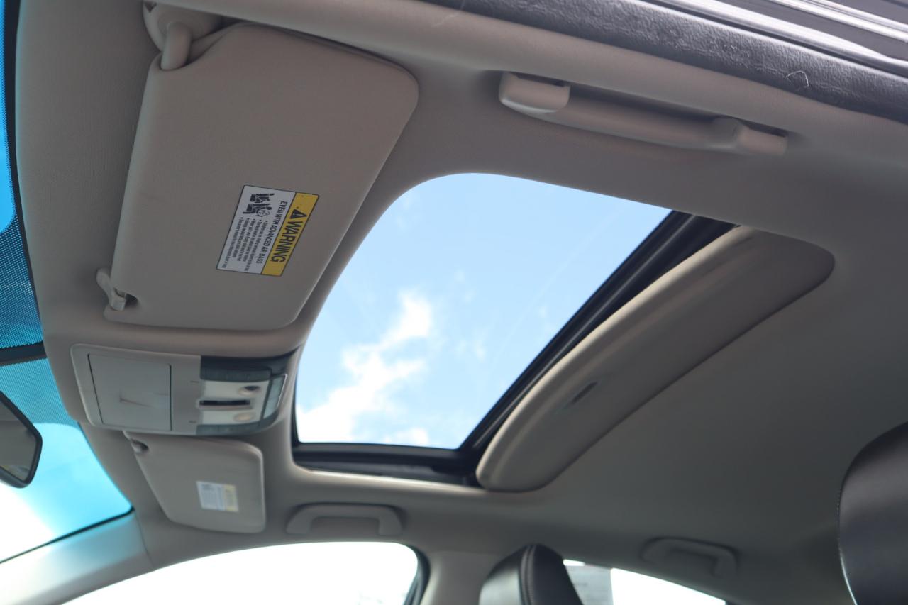 Acura TL 6-Speed AT SH-AWD with Tech Package 2013