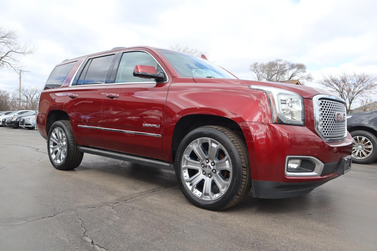 GMC Yukon Denali 4WD 2016