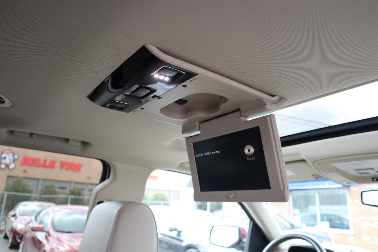 GMC Yukon Denali 4WD 2016