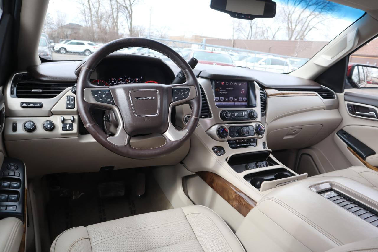 GMC Yukon Denali 4WD 2016