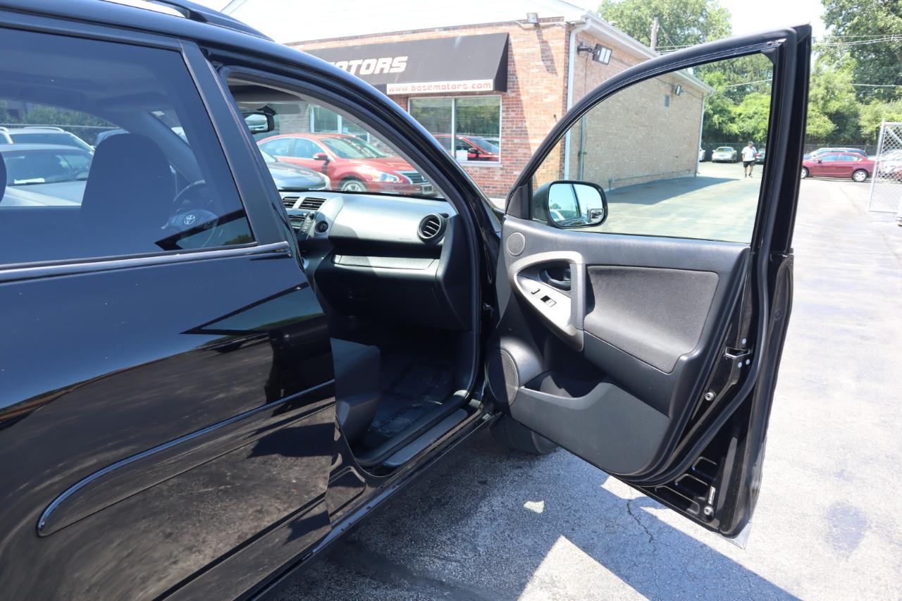 Toyota RAV4 Sport I4 4WD 2010