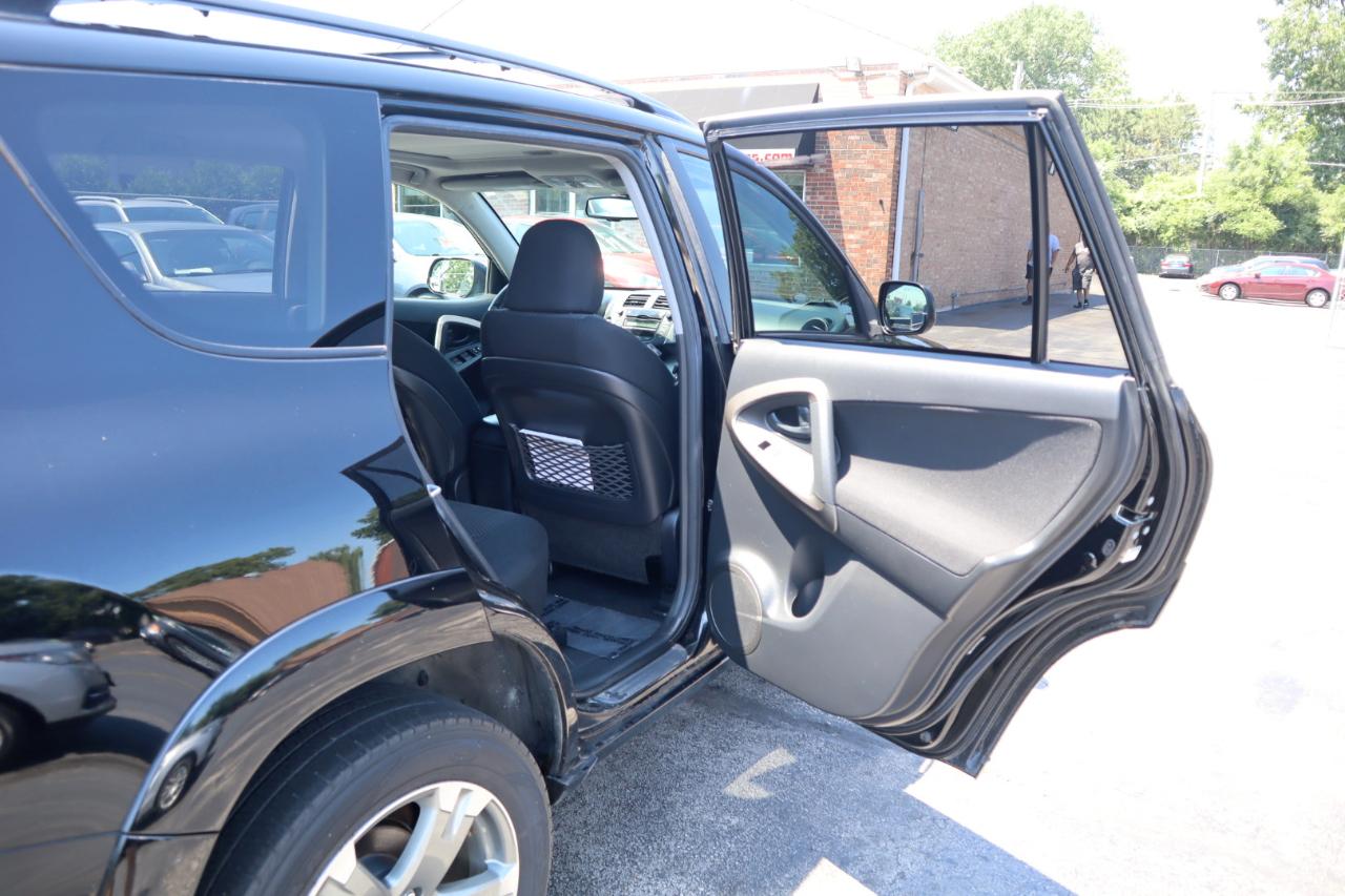 Toyota RAV4 Sport I4 4WD 2010