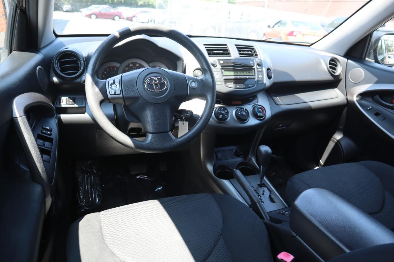 Toyota RAV4 Sport I4 4WD 2010