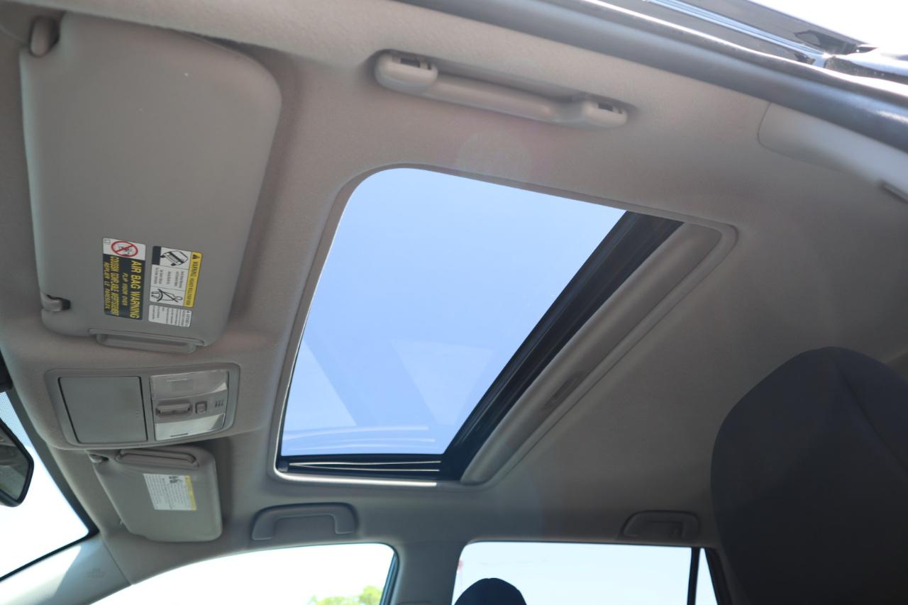 Toyota RAV4 Sport I4 4WD 2010