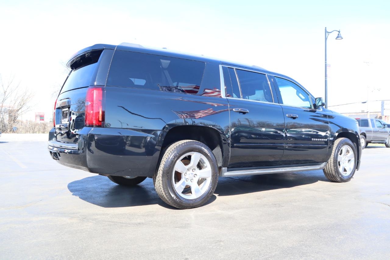 Chevrolet Suburban Premier 4WD 2017