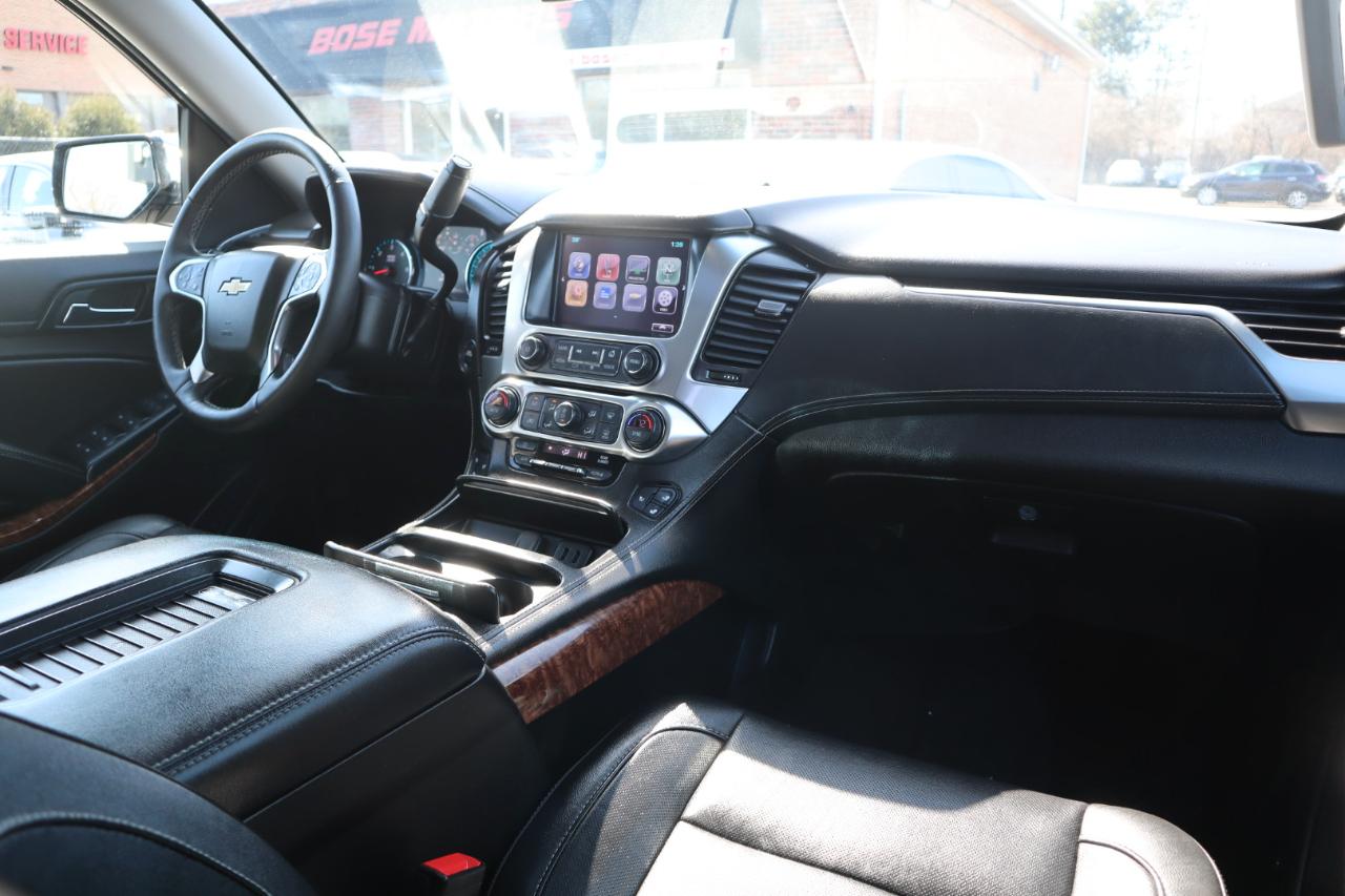 Chevrolet Suburban Premier 4WD 2017
