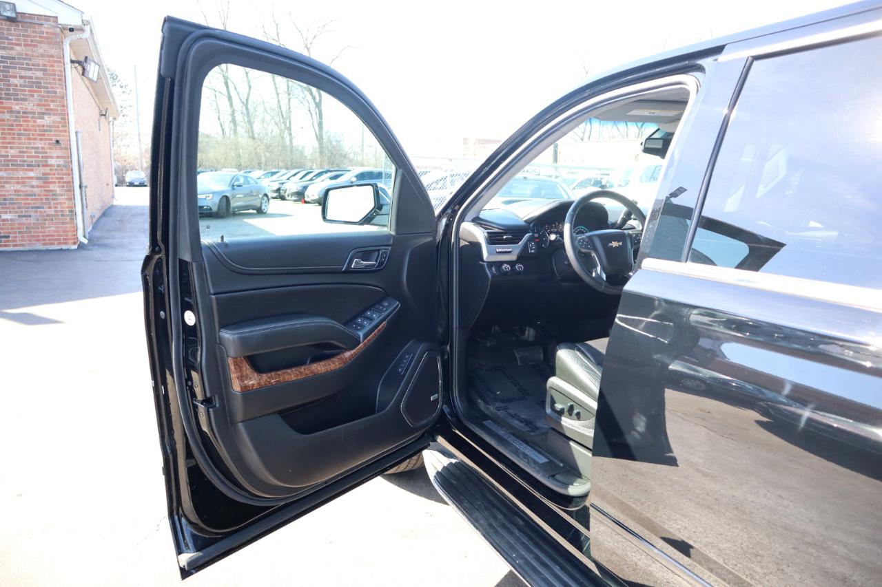 Chevrolet Suburban Premier 4WD 2017