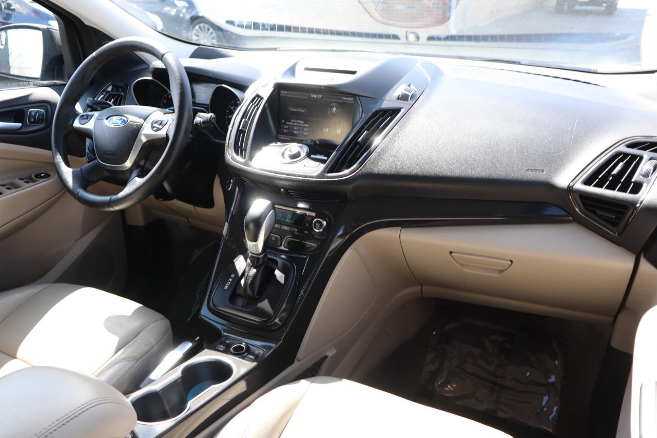 Ford Escape Titanium FWD 2015