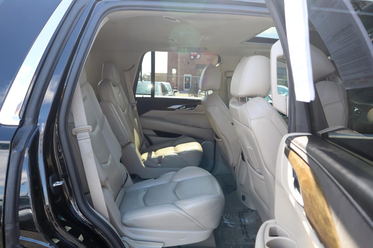 Cadillac Escalade Luxury 2WD 2020