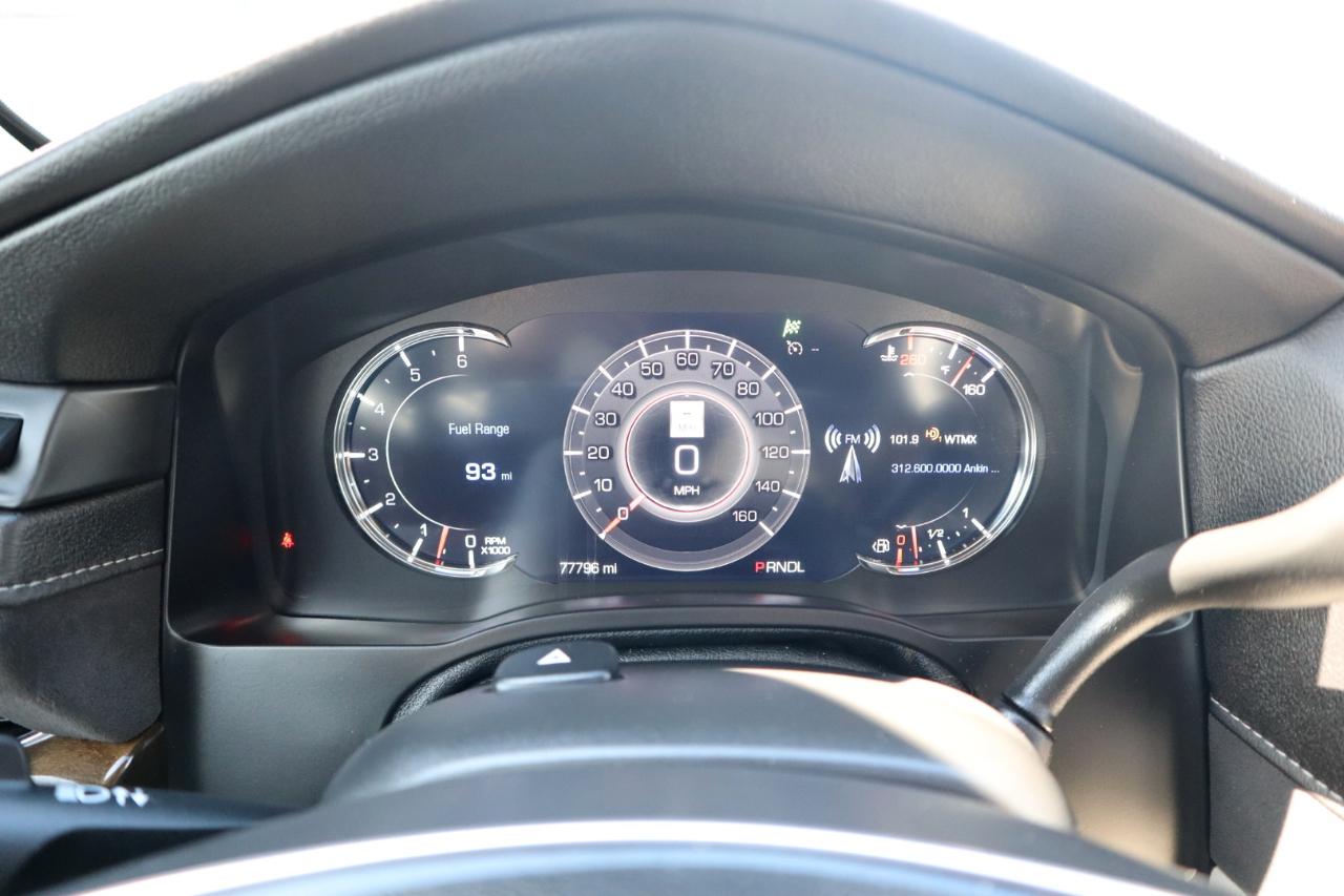 Cadillac Escalade Luxury 2WD 2020