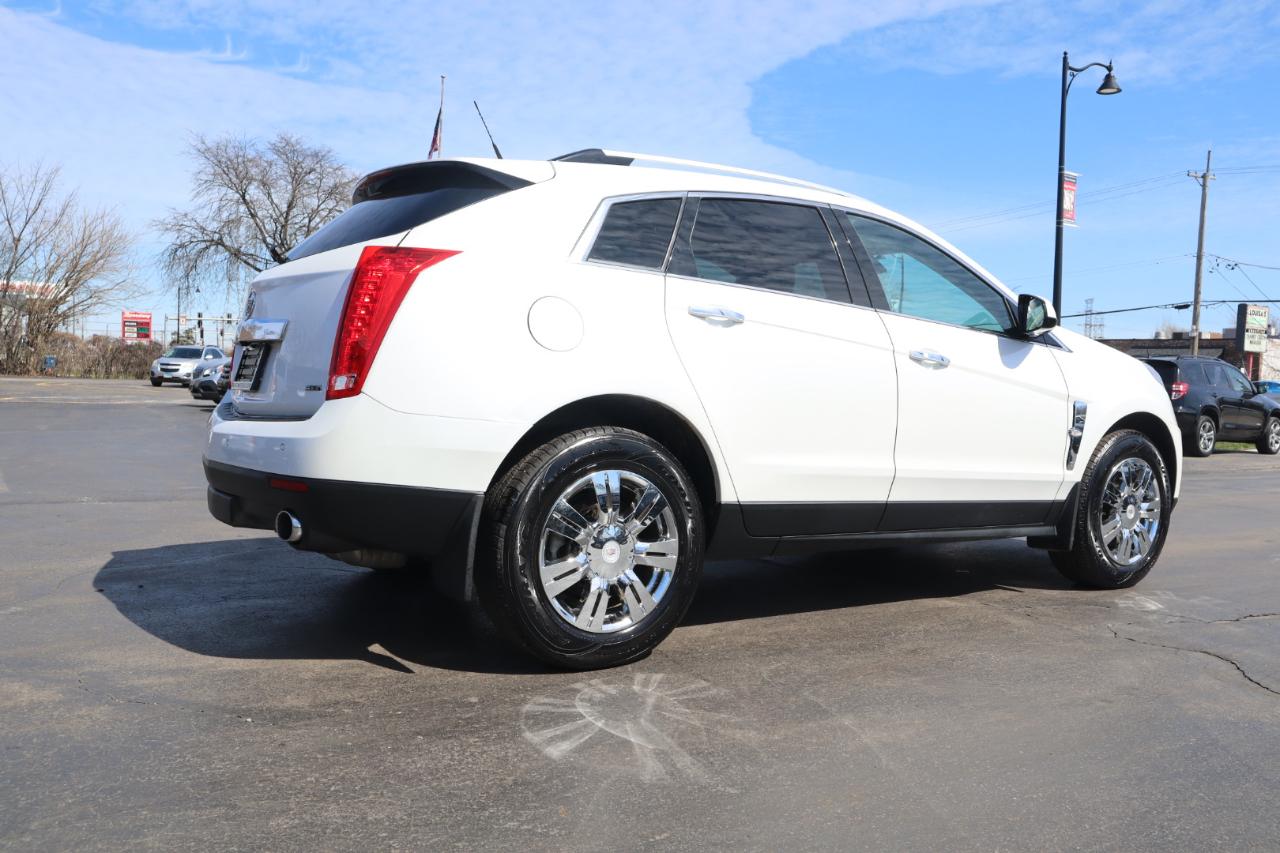 Cadillac SRX Luxury 2012