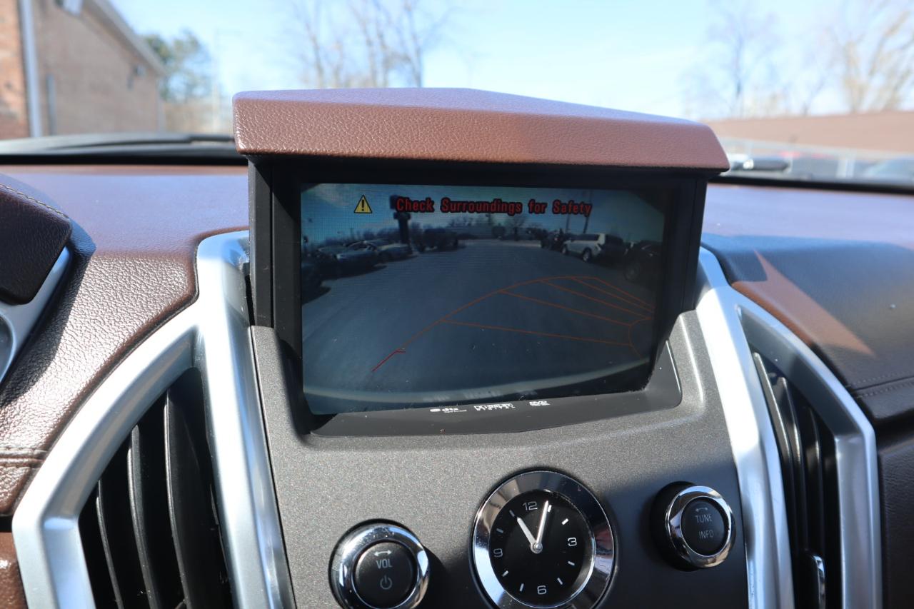 Cadillac SRX Luxury 2012