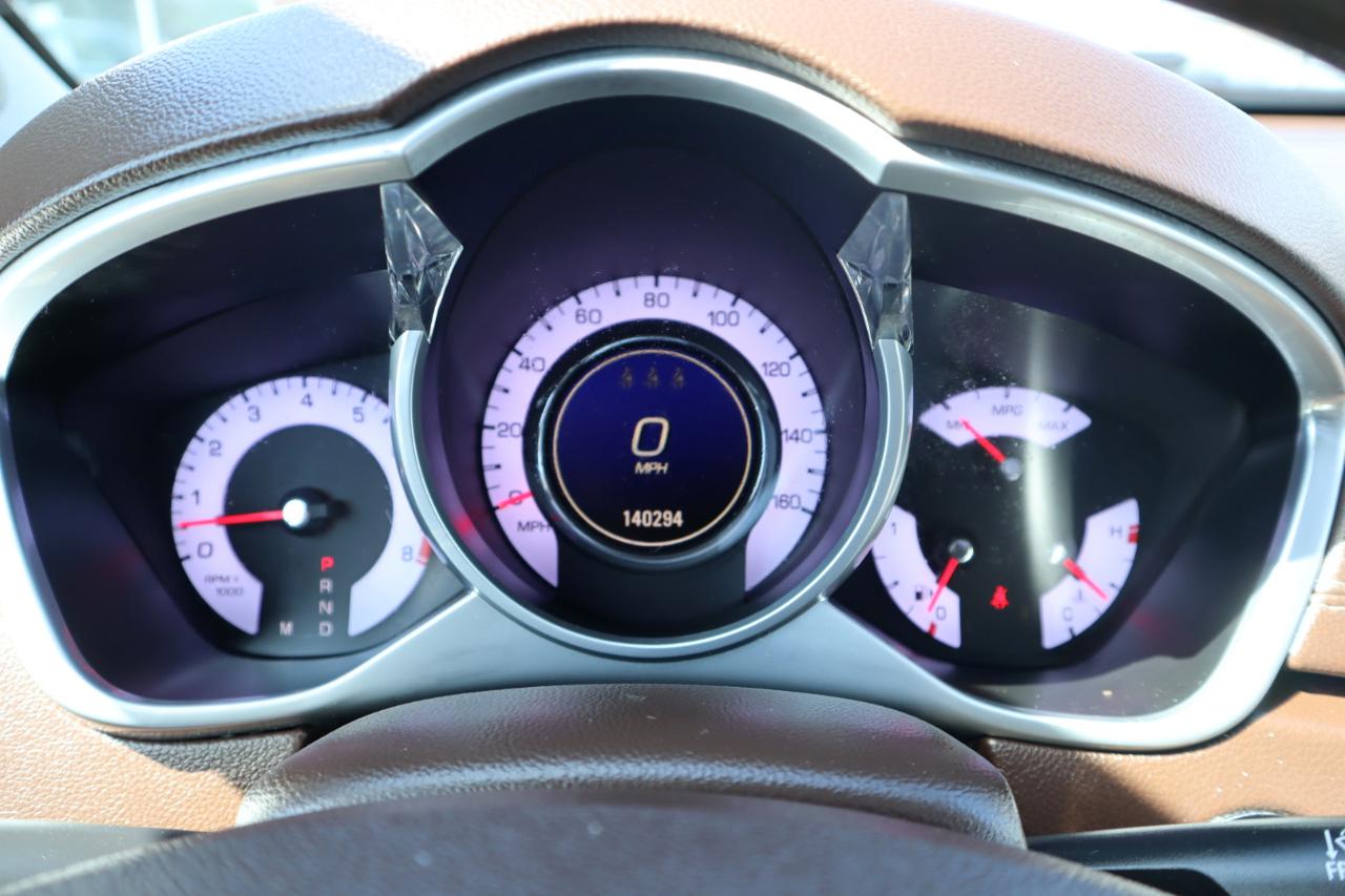 Cadillac SRX Luxury 2012