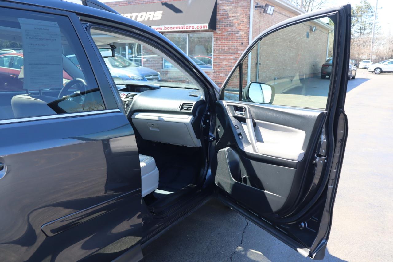 Subaru Forester 2.5i Limited 2014