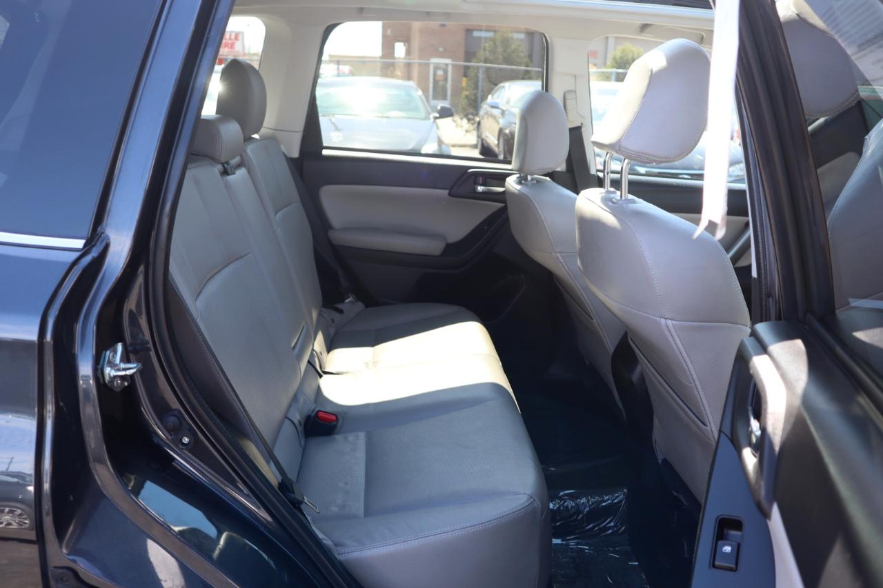 Subaru Forester 2.5i Limited 2014