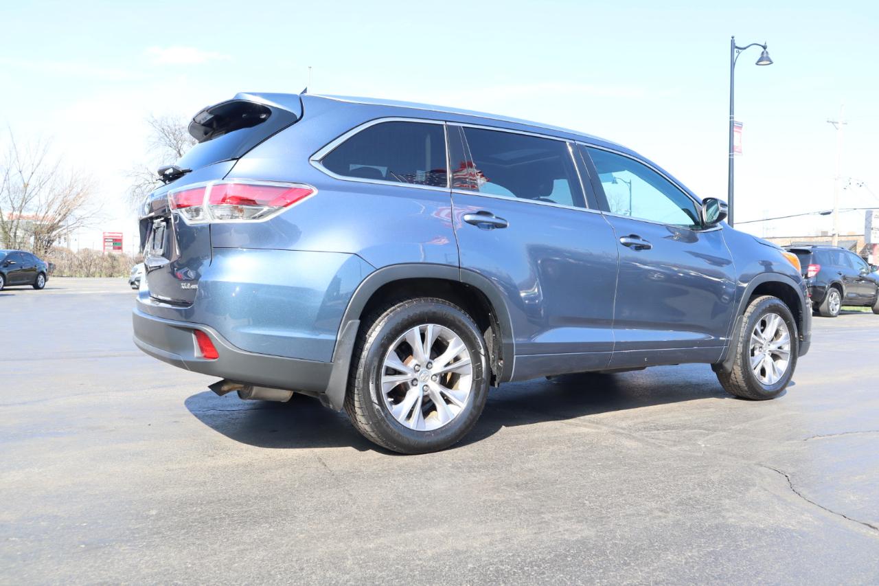 Toyota Highlander XLE AWD V6 2015