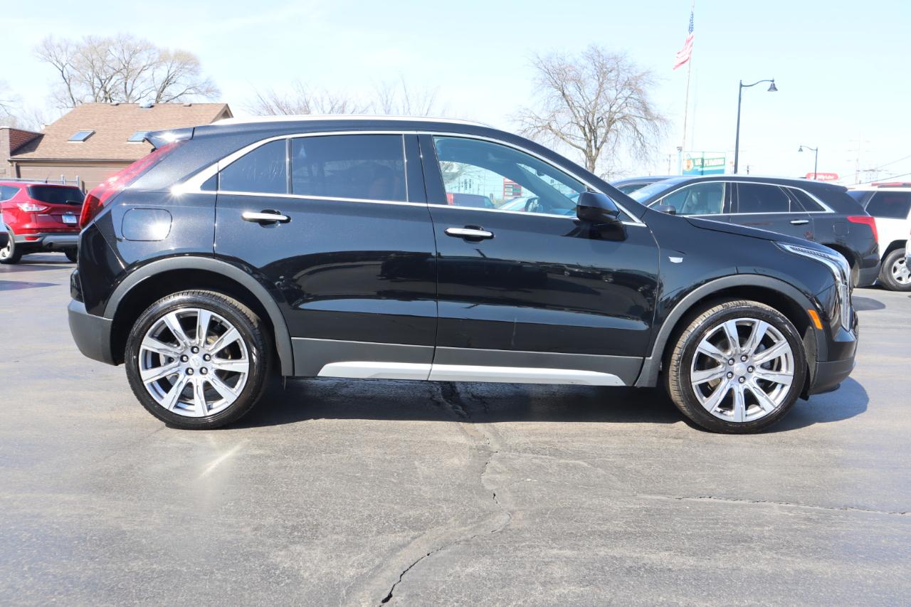 Cadillac XT4 Premium Luxury AWD 2019