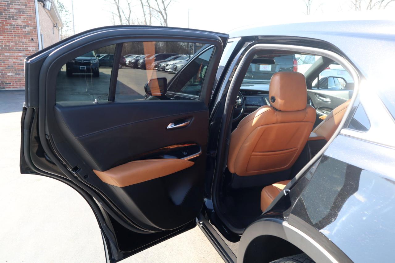 Cadillac XT4 Premium Luxury AWD 2019