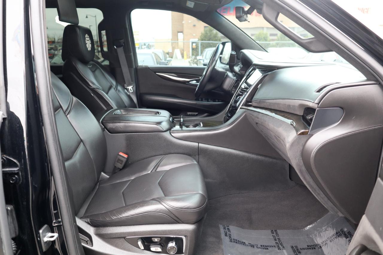 Cadillac Escalade Platinum 4WD 2017