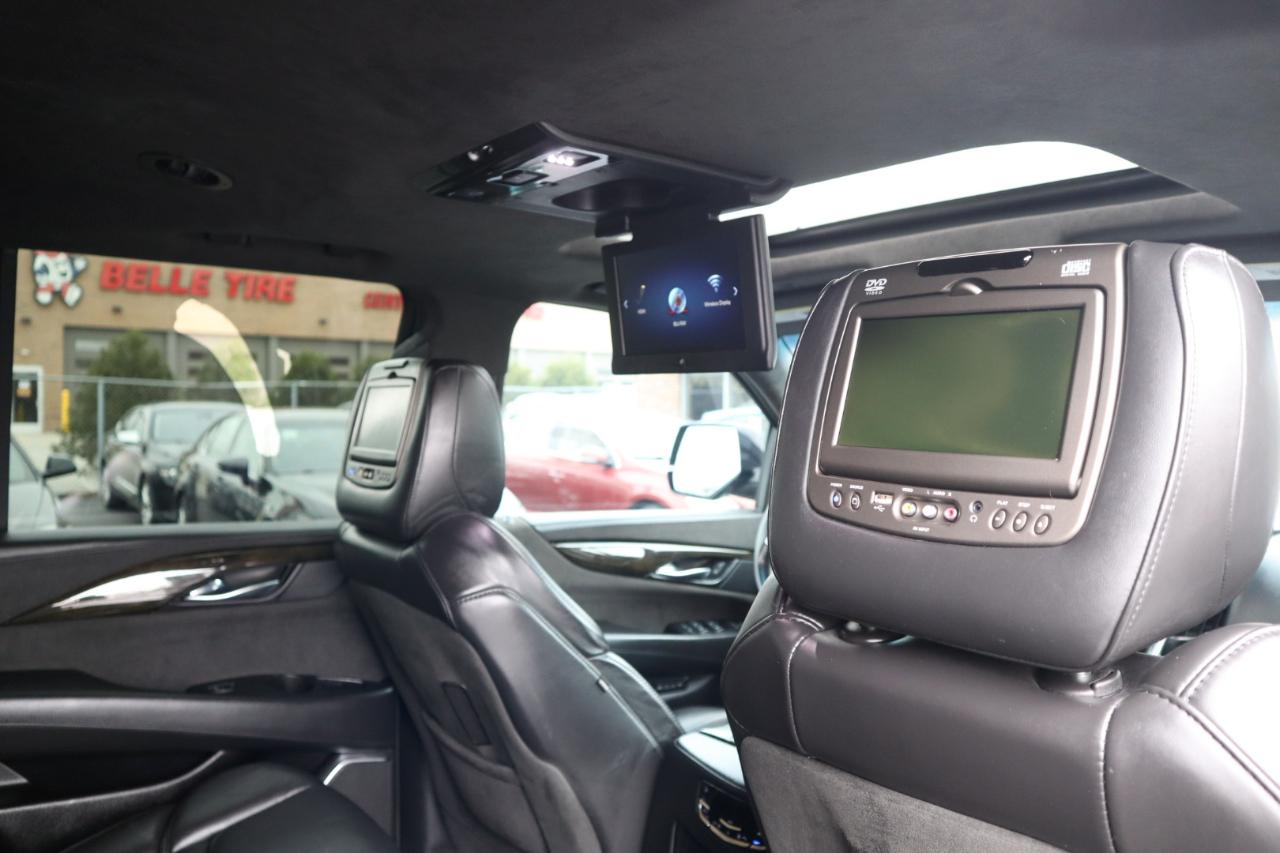 Cadillac Escalade Platinum 4WD 2017