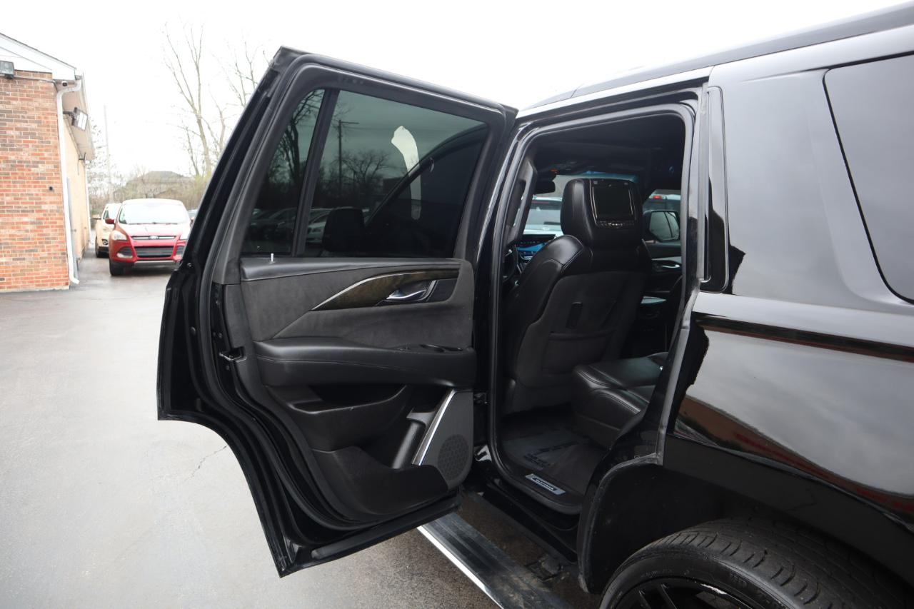 Cadillac Escalade Platinum 4WD 2017