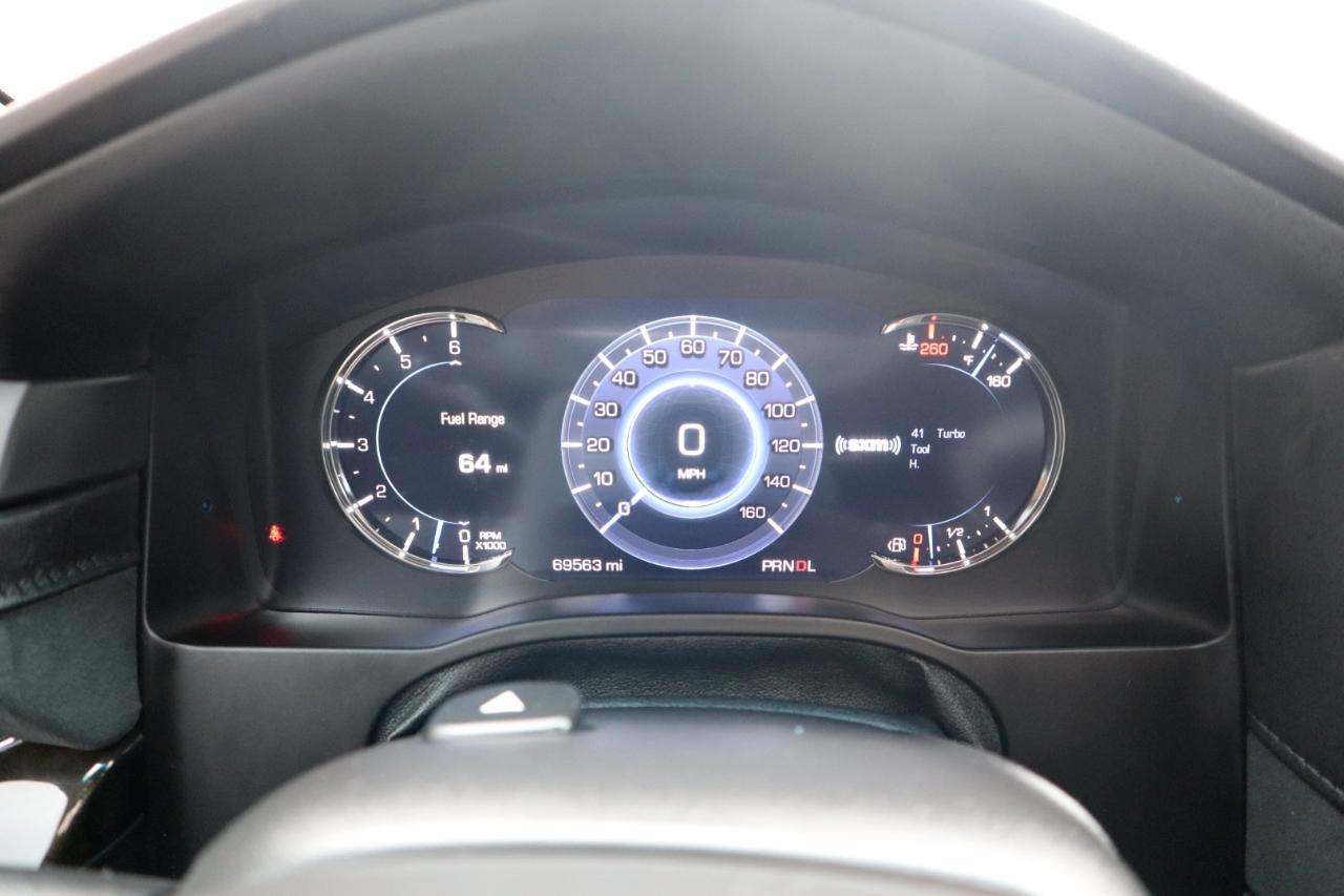 Cadillac Escalade Platinum 4WD 2017