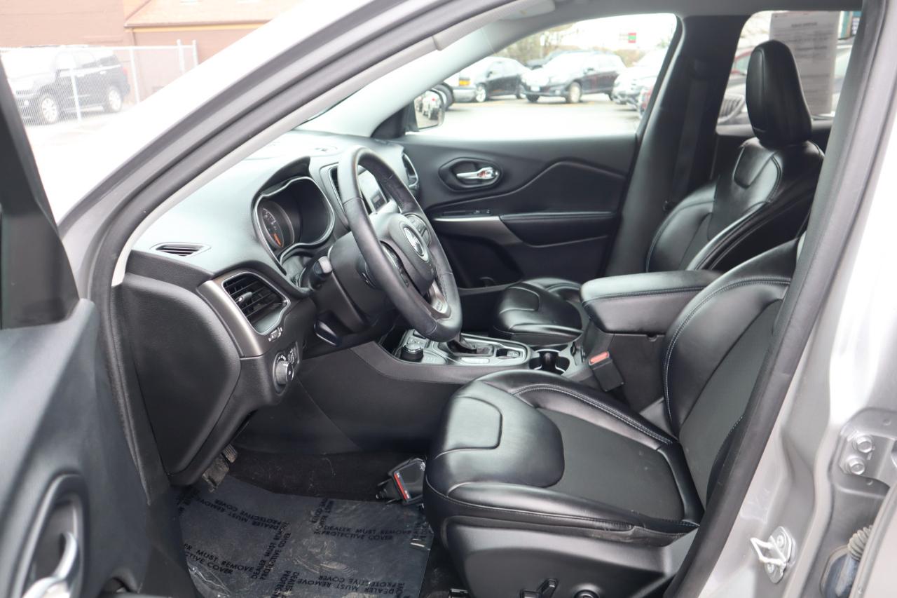 Jeep Cherokee Latitude Plus 4WD 2019