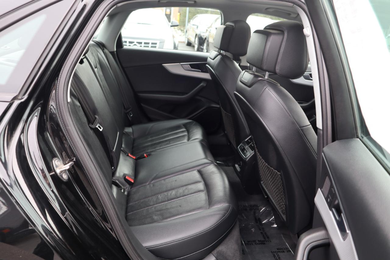 Audi A4 2.0T Premium quattro Sedan 2017