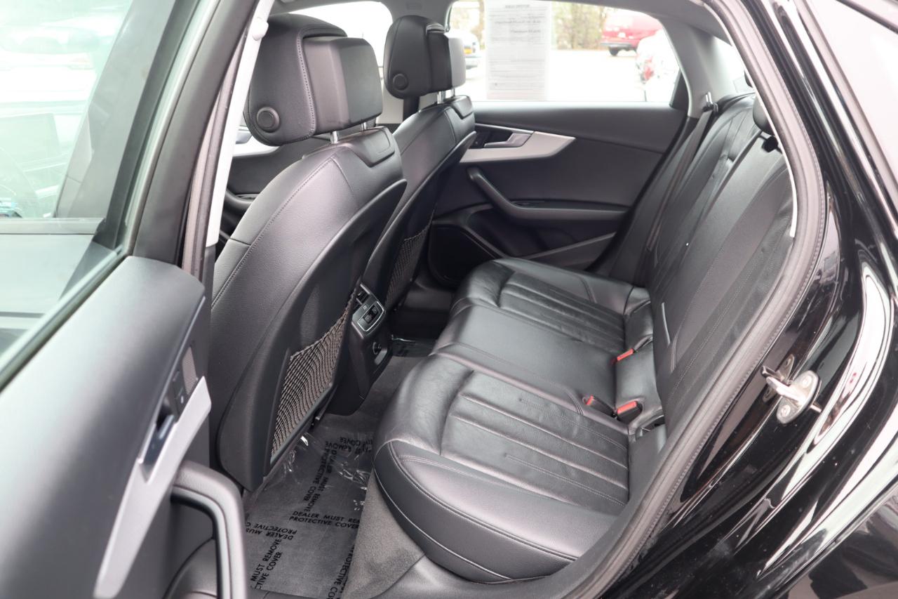 Audi A4 2.0T Premium quattro Sedan 2017