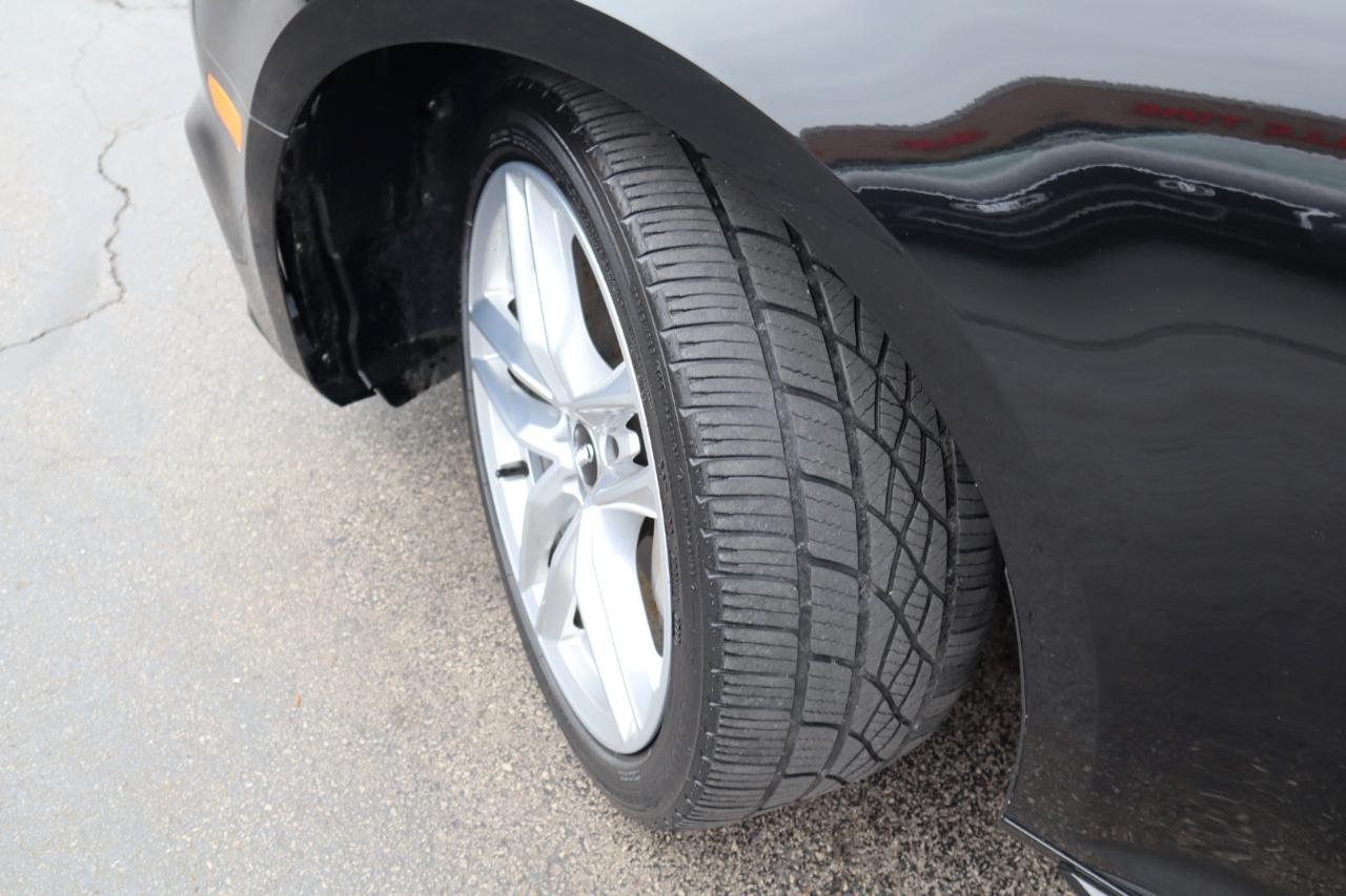 Audi A4 2.0T Premium quattro Sedan 2017