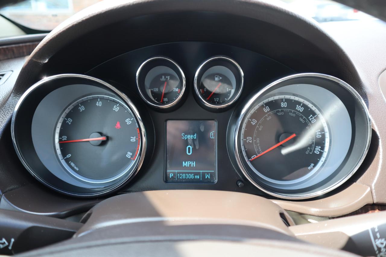 Buick Regal Base 2012