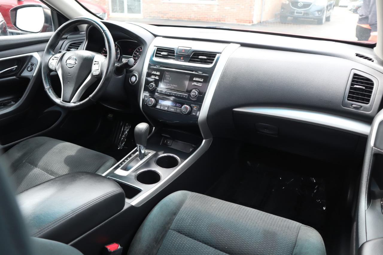 Nissan Altima 2.5 SV 2015