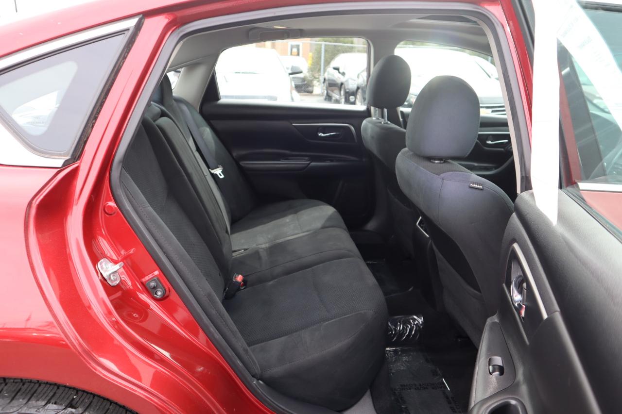 Nissan Altima 2.5 SV 2015