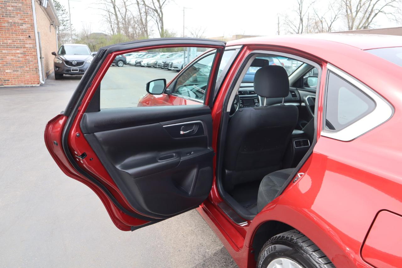 Nissan Altima 2.5 SV 2015