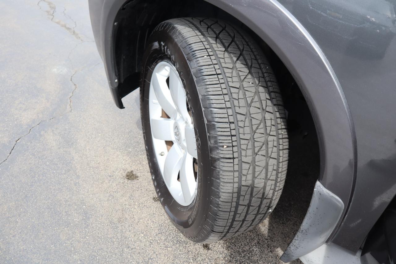 Nissan Armada LE 4WD 2008