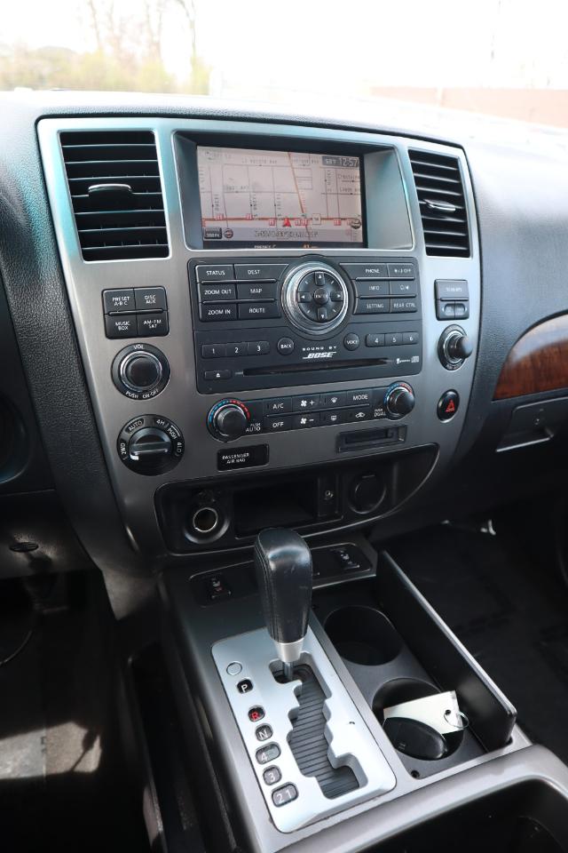 Nissan Armada LE 4WD 2008