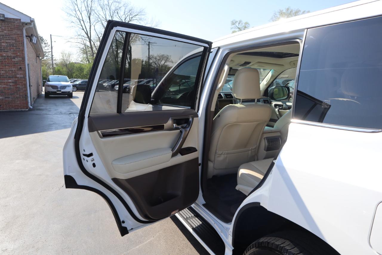 Lexus GX 460 Base 2016