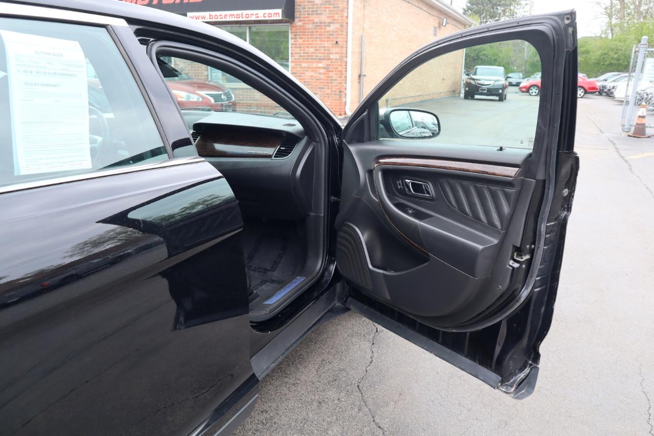 Ford Taurus Limited AWD 2018